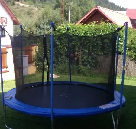 アパート U Samuela